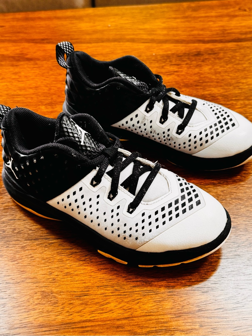 Jordan Kids Sneakers - Black & White